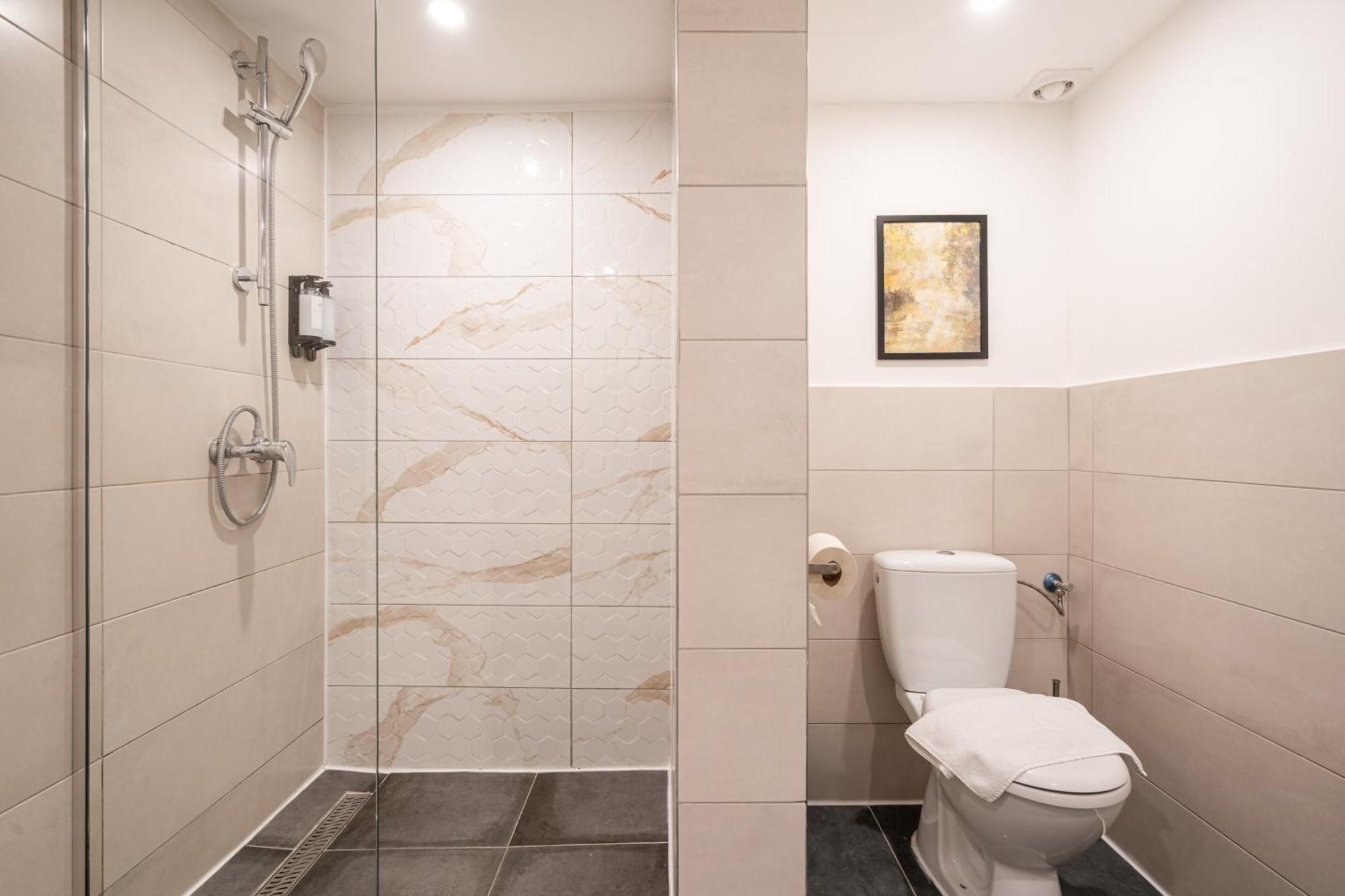 D35 - Chic Boutique Apartments By Bqa